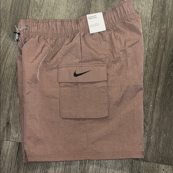Nike Pants - Nike Sportswear Essential Woven Cargo Shorts High Rise Brown Womens S